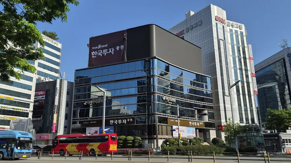 전광판설치 완료 후 외관